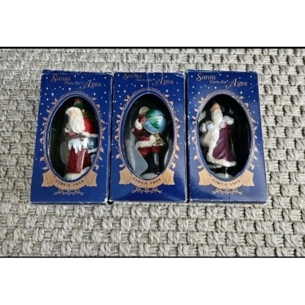 Vintage Santa Thru The‎ Ages Decor Figurines